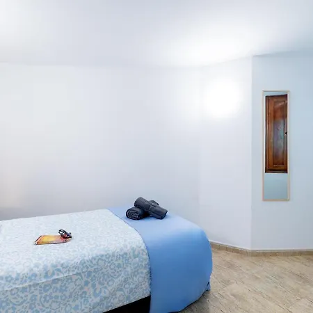 דירה Cozy Flores 1h-f With Pool
